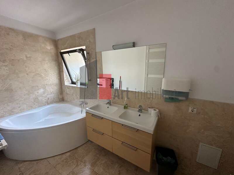 Apartament 3 camere Premium Cladire Regim Exclusiv langa Ambasada Turciei